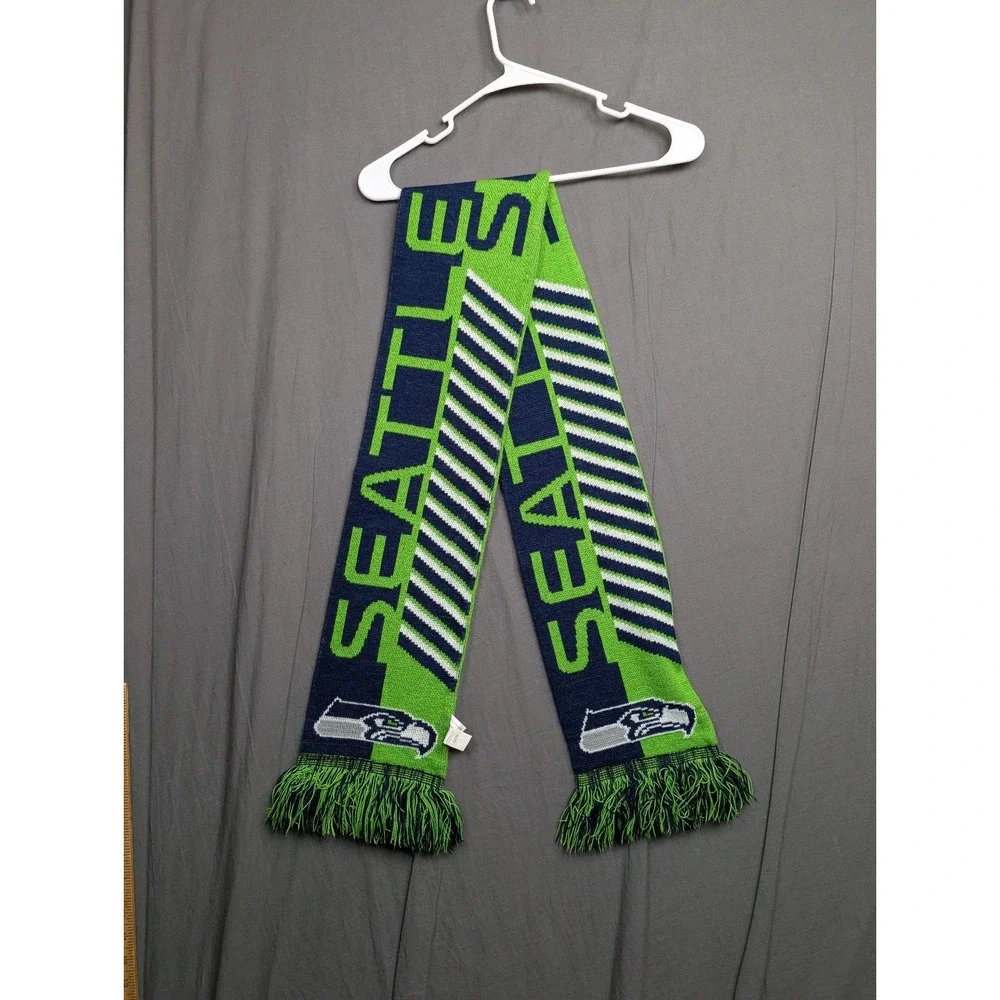 Forever Collectibles Seattle Seahawks Knit Scarf Blue Green Stripe Logo Football